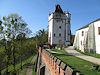 v Hradci nad Moravic� a u Vik�tejnu