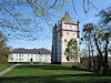 Hradec nad Moravic� a Vik�tejn